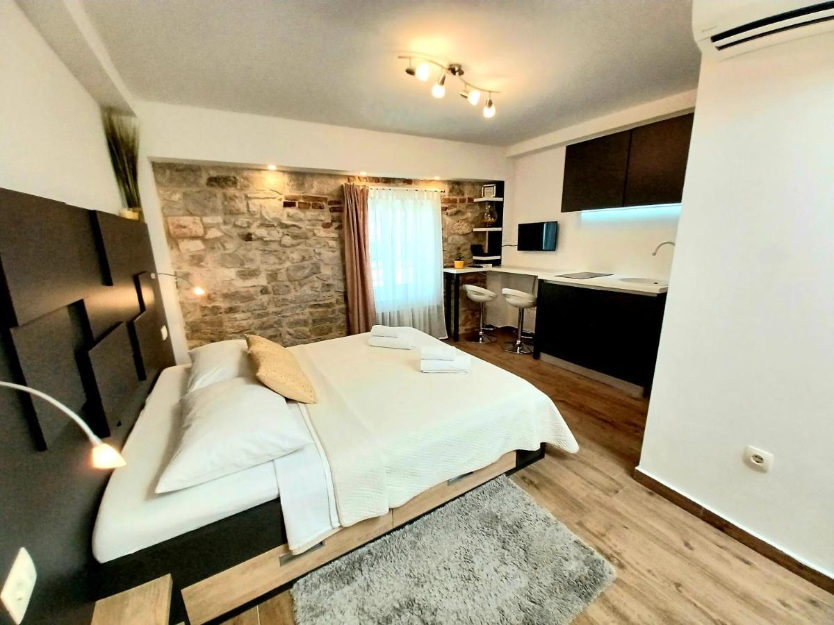 Studio Apartmani Pomalo/ Take It Easy Split Zewnętrze zdjęcie